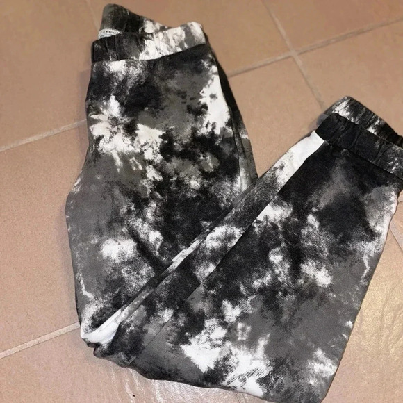 ZELLA BLACK AND WHITE TIE DYE JOGGER SWEATPANTS SIZE XTRA SMALL - Picture 8 of 13